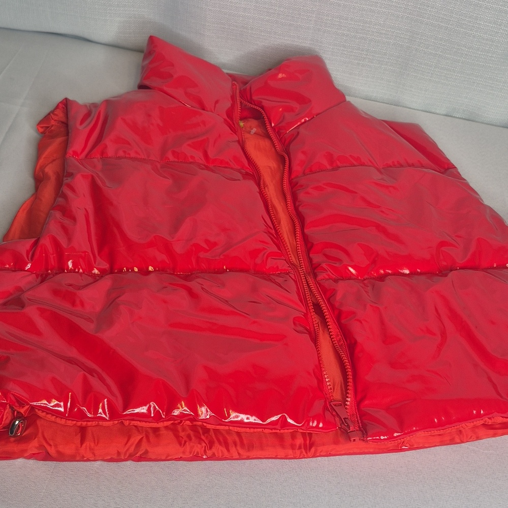 Daisy RED Shiny Glossy Puffy Vest - Picture 4 of 15